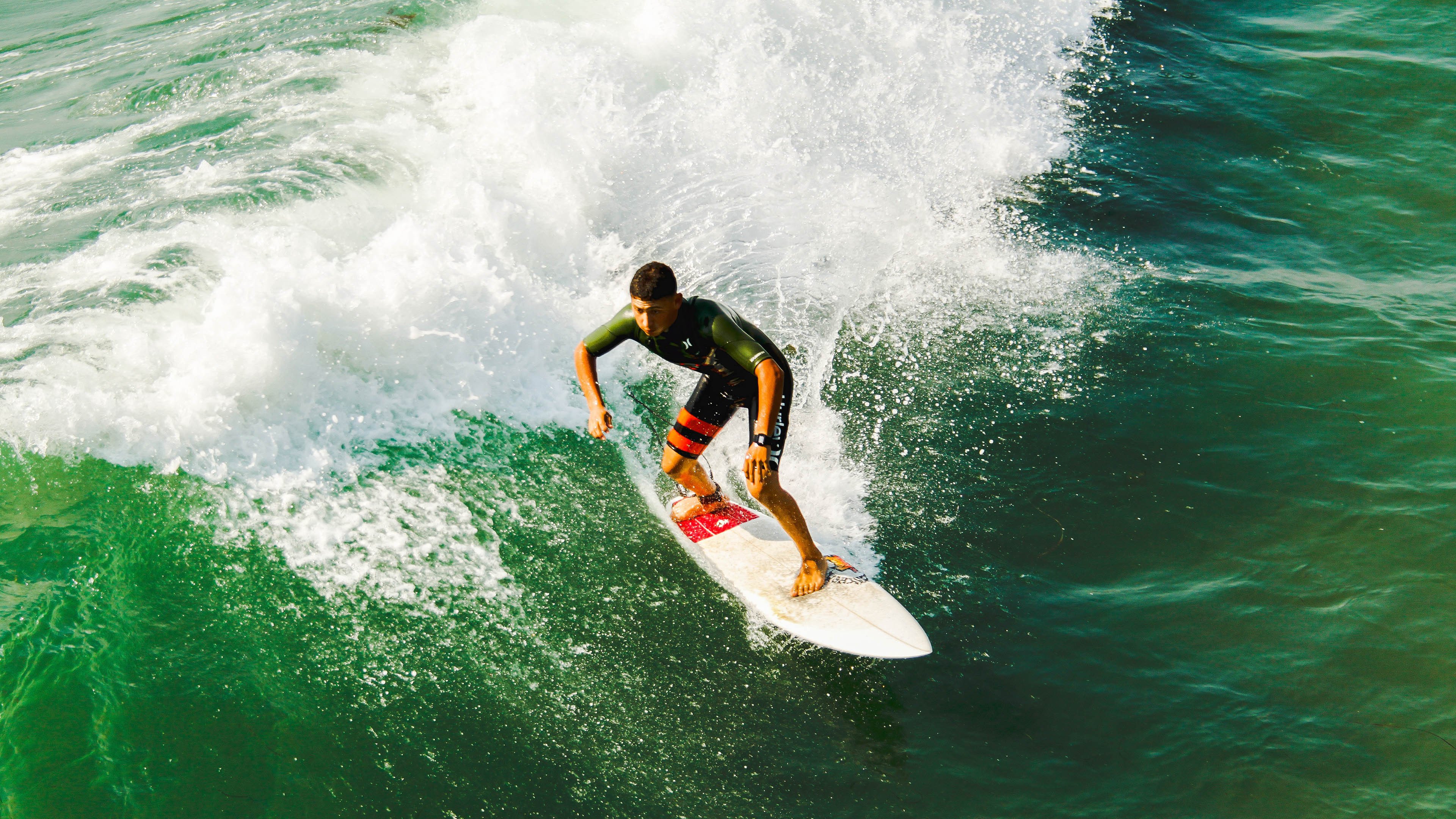 图穆亚突破力十足,袋鼠队战术核心逐渐显现